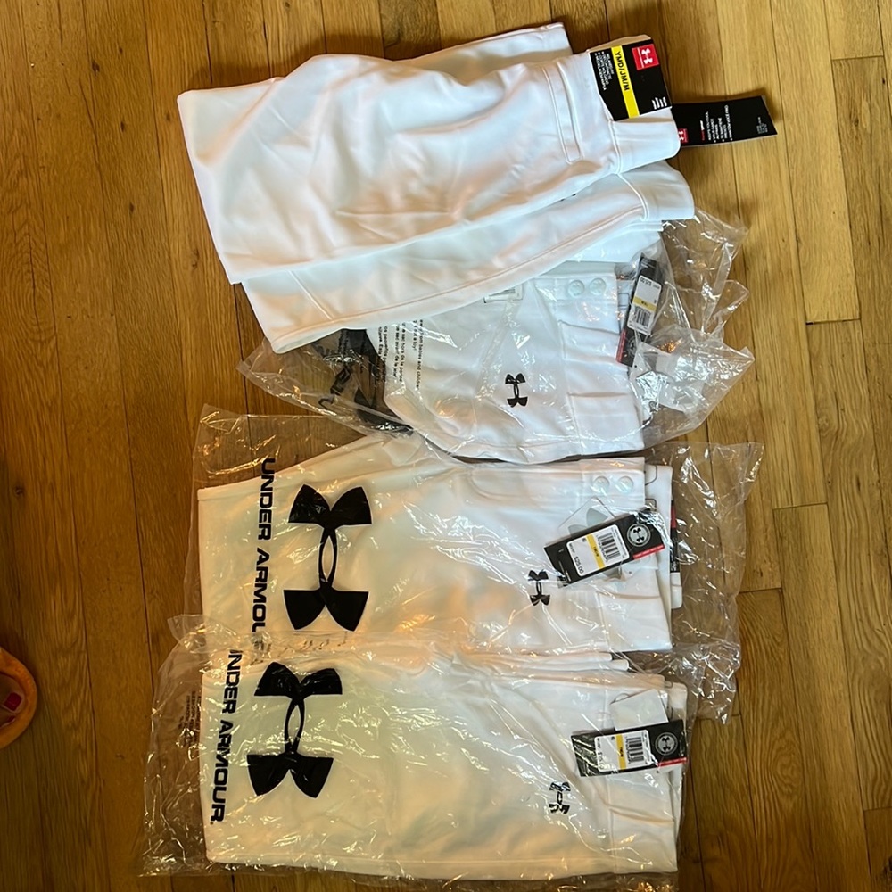 LOT OF 4 NWT Under Armour BOYS White baseball pants